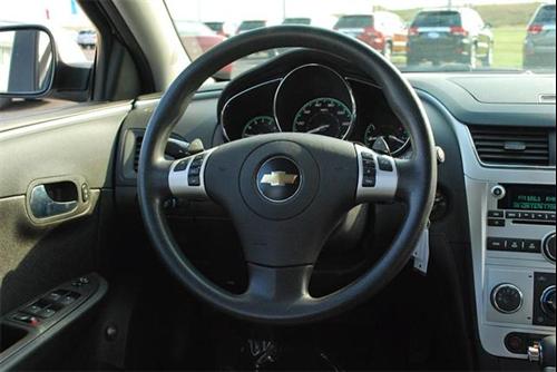 Chevrolet Malibu 4dr Sdn I4 CVT 2.5 Other