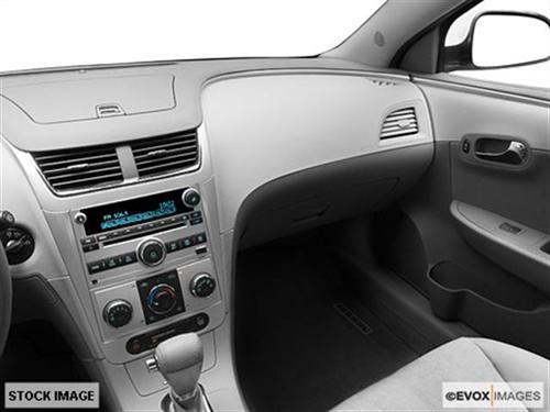 Chevrolet Malibu 2010 photo 1