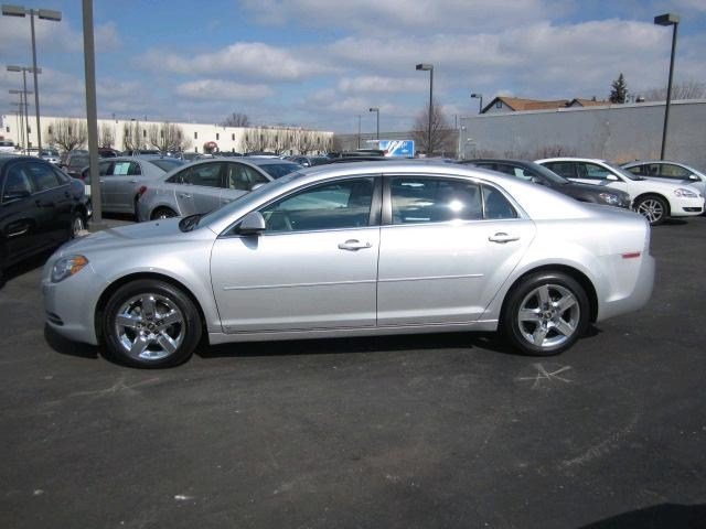 Chevrolet Malibu 2010 photo 5