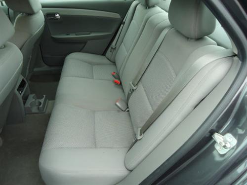 Chevrolet Malibu 2010 photo 3