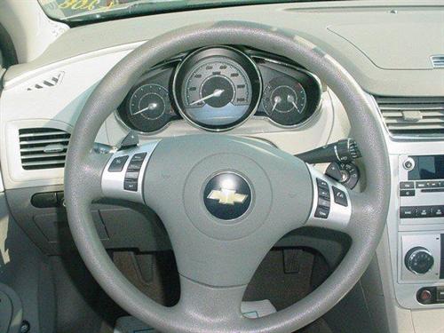 Chevrolet Malibu 2010 photo 4