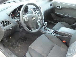 Chevrolet Malibu 2010 photo 1