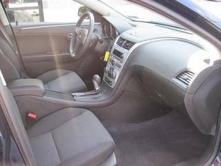 Chevrolet Malibu 2010 photo 3