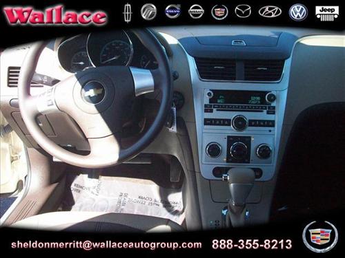 Chevrolet Malibu 2010 photo 4