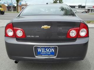 Chevrolet Malibu 2010 photo 3