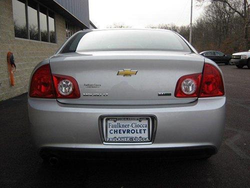 Chevrolet Malibu 2010 photo 4