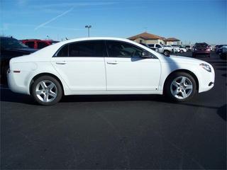 Chevrolet Malibu 2010 photo 1