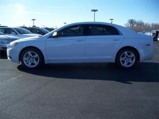 Chevrolet Malibu 2010 photo 3