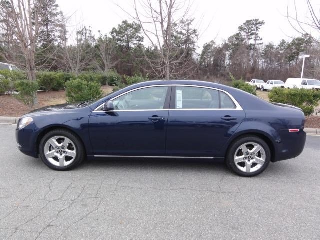 Chevrolet Malibu 2010 photo 3