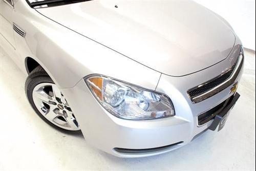 Chevrolet Malibu 2010 photo 3