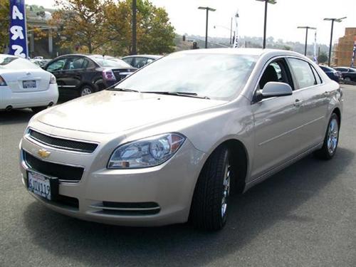 Chevrolet Malibu 2010 photo 2