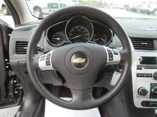 Chevrolet Malibu 2010 photo 1