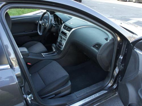 Chevrolet Malibu 2010 photo 4