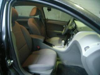Chevrolet Malibu 2010 photo 2