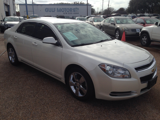 Chevrolet Malibu 2010 photo 1