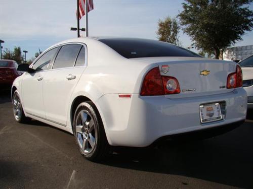 Chevrolet Malibu 2010 photo 1
