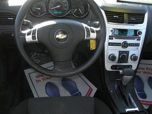 Chevrolet Malibu 4dr Sdn I4 CVT 2.5 Other