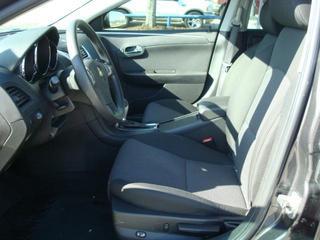 Chevrolet Malibu 2010 photo 2