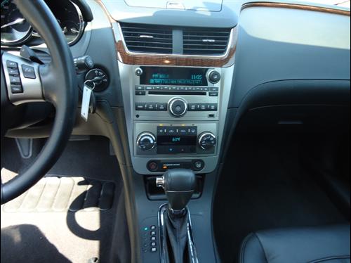 Chevrolet Malibu 2010 photo 4