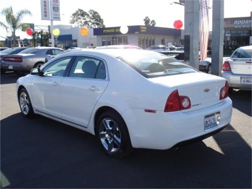 Chevrolet Malibu 2010 photo 3