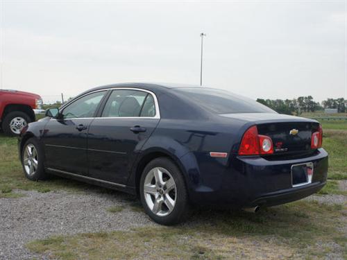 Chevrolet Malibu 2010 photo 2