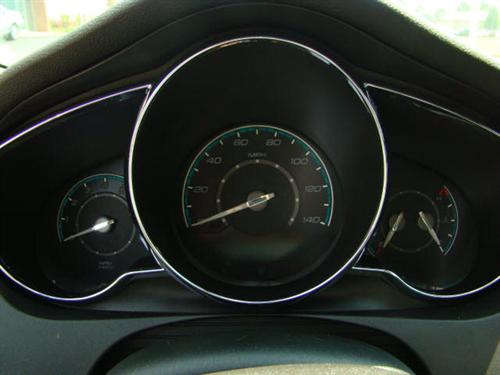 Chevrolet Malibu 2010 photo 2
