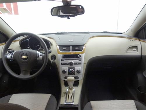 Chevrolet Malibu 2010 photo 1