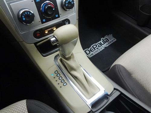 Chevrolet Malibu 2010 photo 3