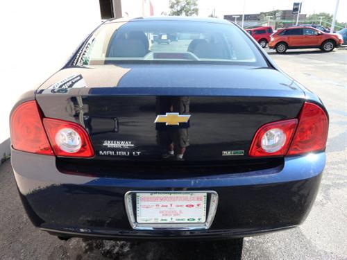 Chevrolet Malibu 2010 photo 3
