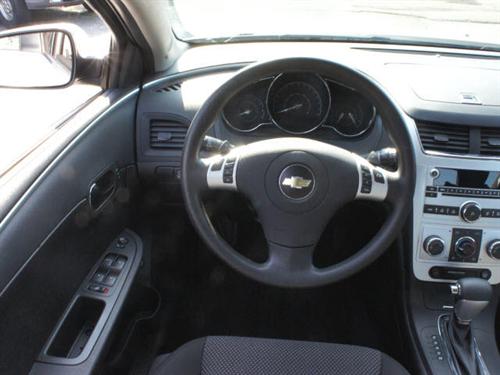 Chevrolet Malibu 2010 photo 4