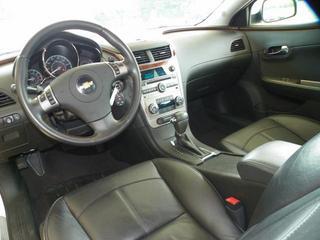 Chevrolet Malibu 2010 photo 3