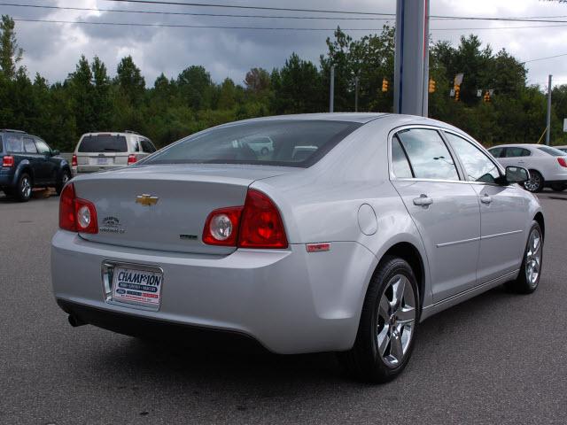 Chevrolet Malibu 2010 photo 5