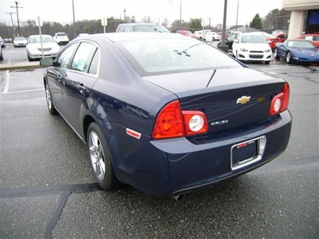 Chevrolet Malibu 2010 photo 5