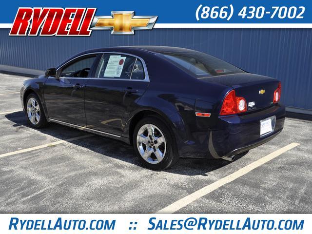 Chevrolet Malibu 2010 photo 3