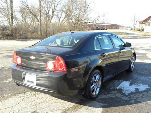 Chevrolet Malibu 2010 photo 3