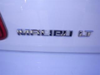 Chevrolet Malibu 2010 photo 2