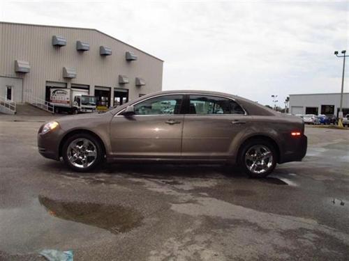 Chevrolet Malibu 2010 photo 3