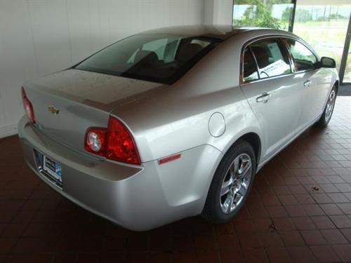 Chevrolet Malibu 2010 photo 4