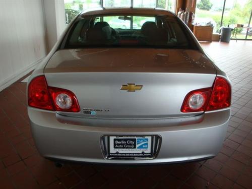 Chevrolet Malibu 2010 photo 5