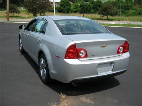 Chevrolet Malibu 2010 photo 2