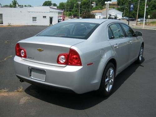 Chevrolet Malibu 2010 photo 4