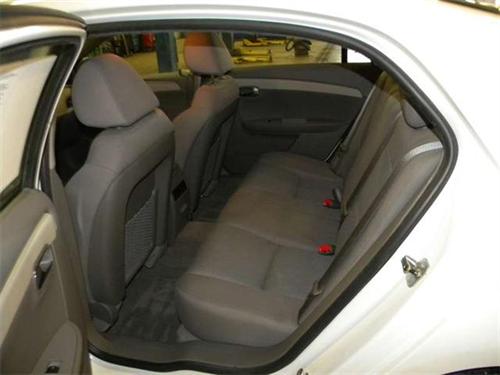 Chevrolet Malibu 2010 photo 4