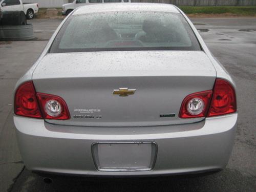 Chevrolet Malibu 2010 photo 3
