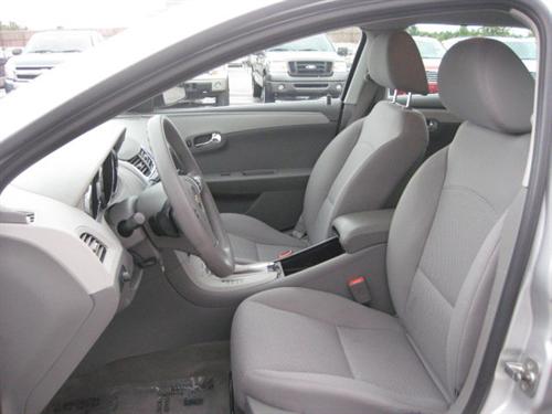Chevrolet Malibu 2010 photo 4