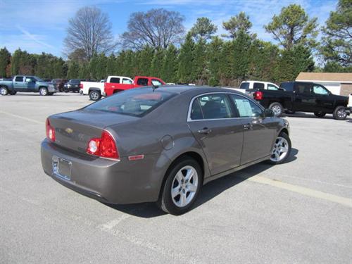 Chevrolet Malibu 2010 photo 4