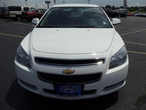 Chevrolet Malibu 2010 photo 1