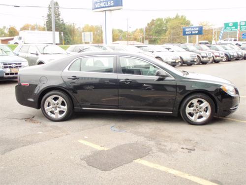Chevrolet Malibu 2010 photo 1