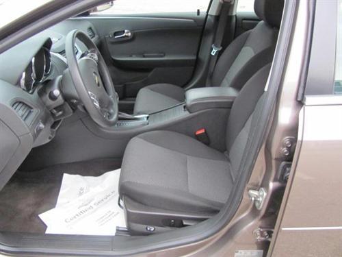 Chevrolet Malibu 2010 photo 4