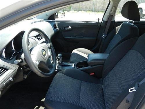 Chevrolet Malibu 2010 photo 2