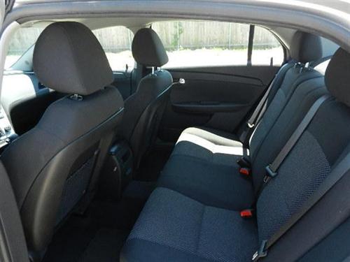 Chevrolet Malibu 2010 photo 4